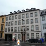 Altbau am Deinhardplatz